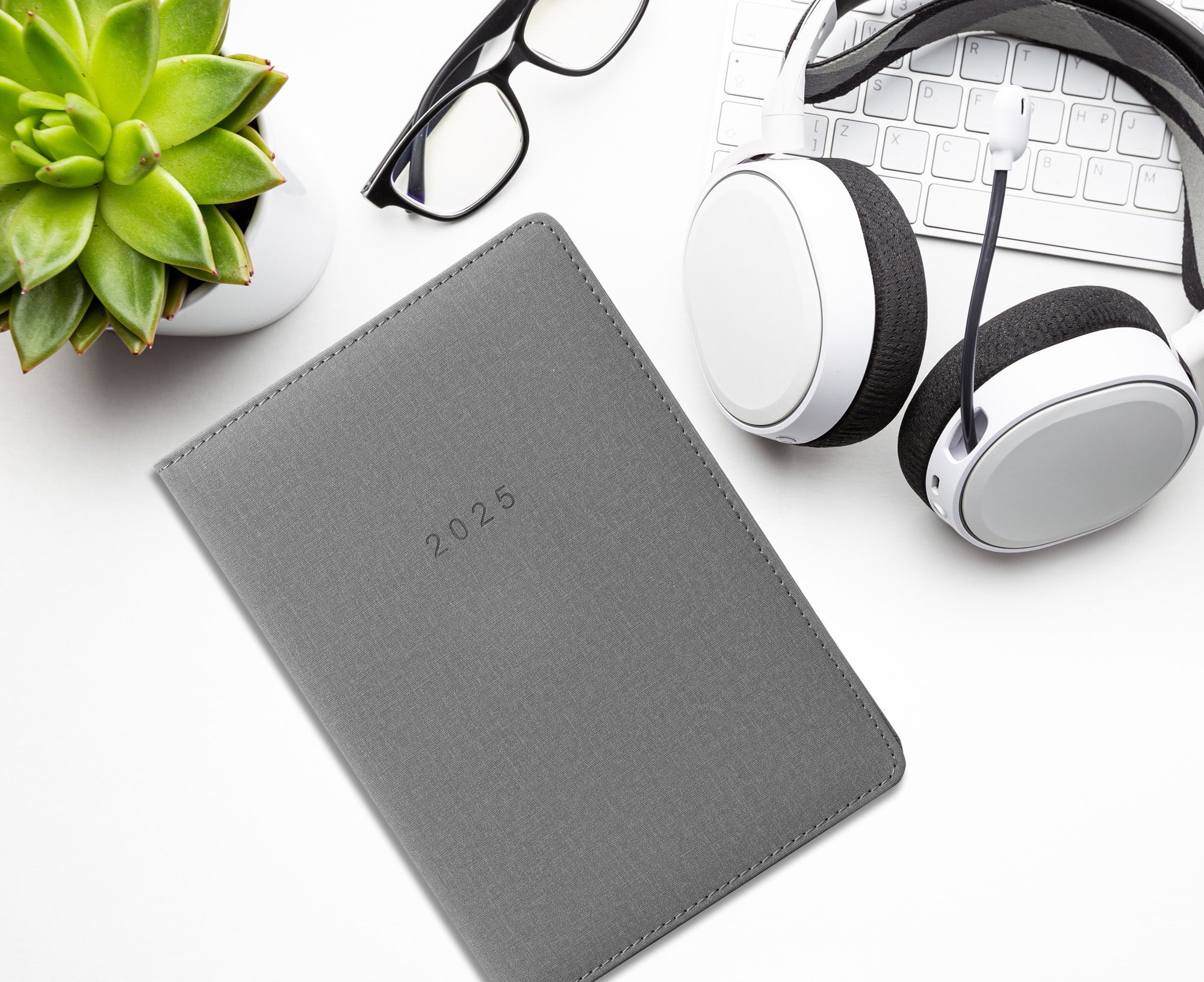 2025 Diary A5 - Day Per Page Daily Journal Planner with Your Company Name | Monthly & Weekly Organiser Diary 2025-2026 | Business Appointment Planner